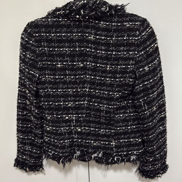 Zara Women Black & White Tweed Fringe Jacket. Size 4. - Picture 4 of 5